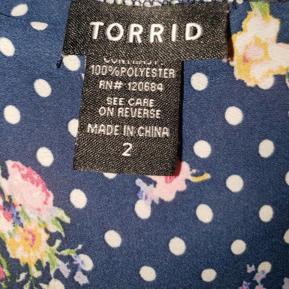 Torrid floral top - Picture 4 of 5